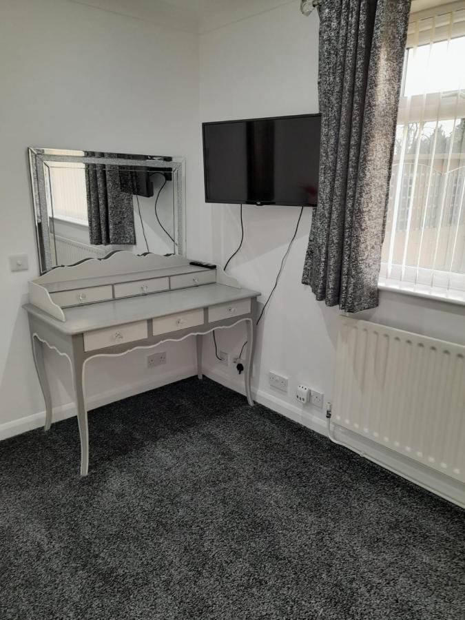 Guest house Riverside At Wheelgate House